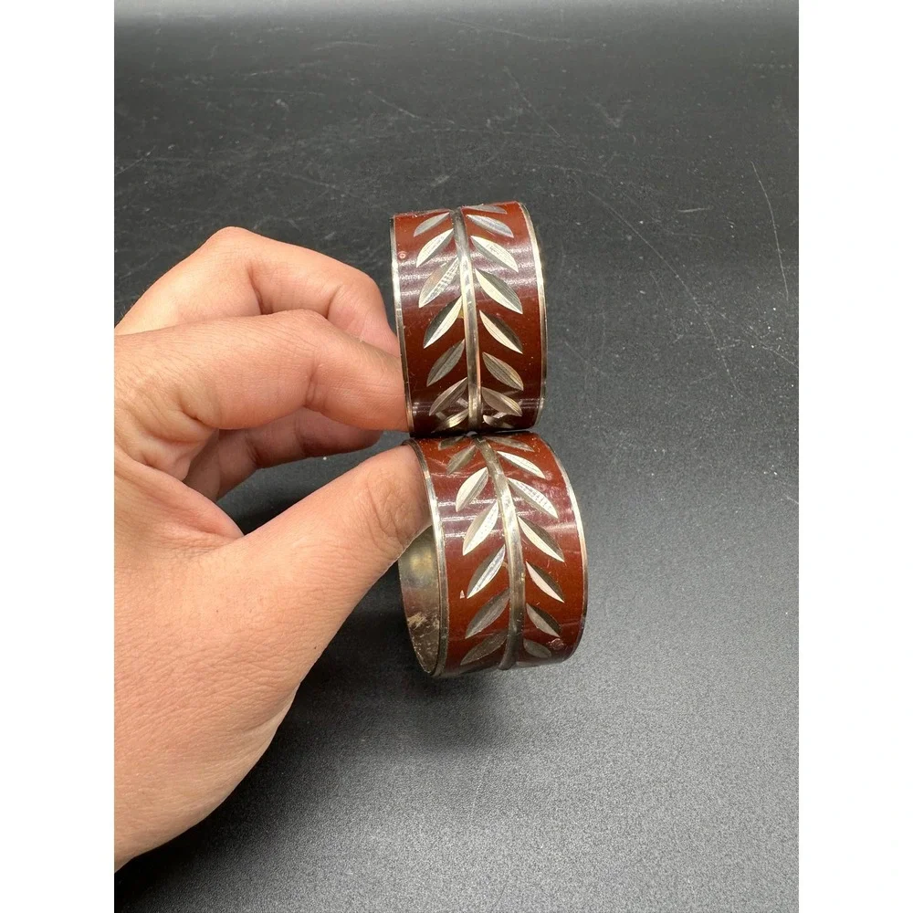 Vintage Enamel Napkin Rings Pair Chocolate Brown Leaf Silver Tone Table Decor